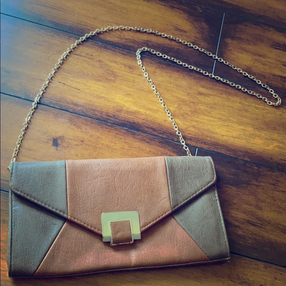 URBAN EXPRESSIONS COLORBLOCK CLUTCH CROSSBODY BAG